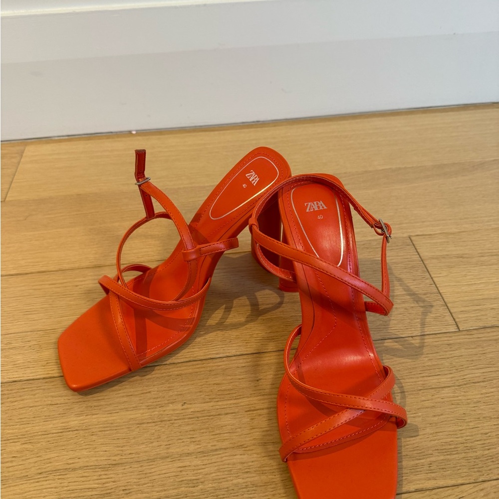 Zara Women's Orange Strappy Sandals
